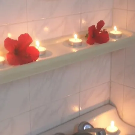 Ragoussis House شقة لوغاراس