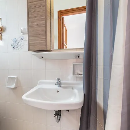 Appartement Ragoussis House Logaras