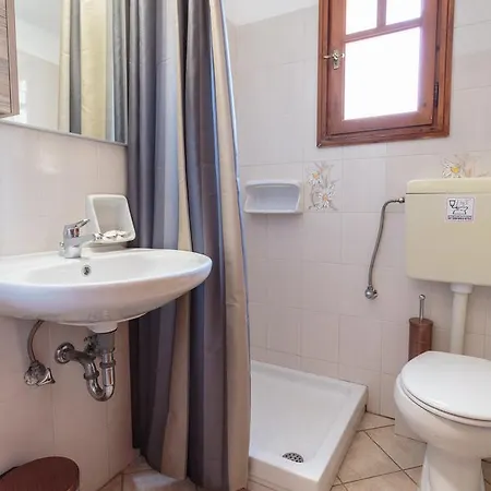 شقة Ragoussis House