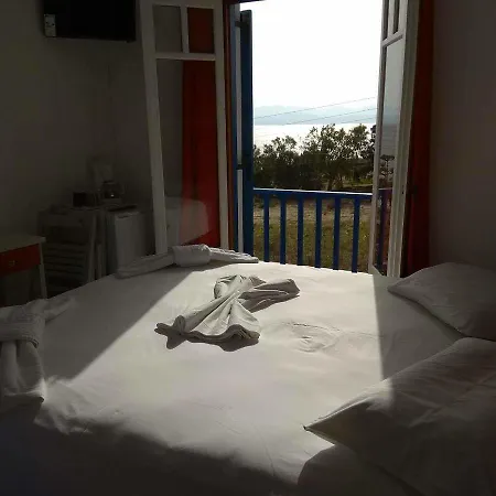 شقة Ragoussis House