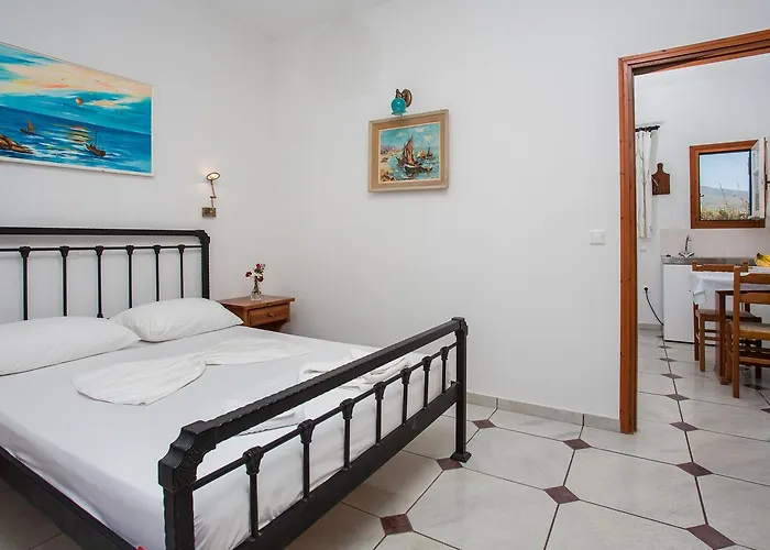 Daire Ragoussis House