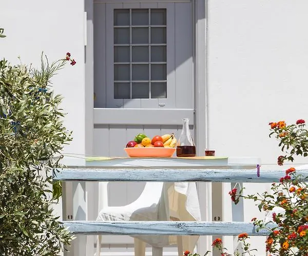 Ragoussis House Logaras