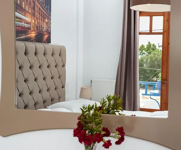 Ragoussis House Logaras