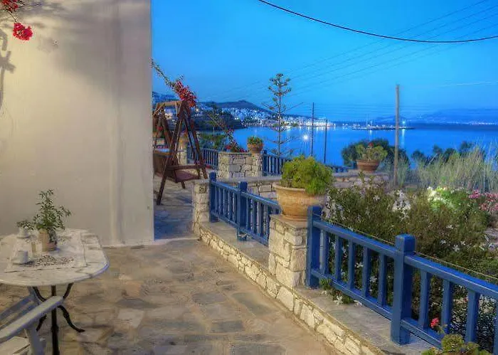 Daire Ragoussis House