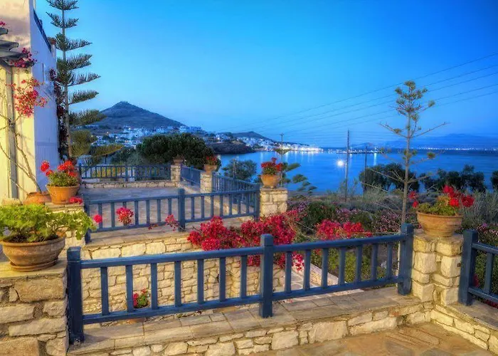 Ragoussis House * Logaras